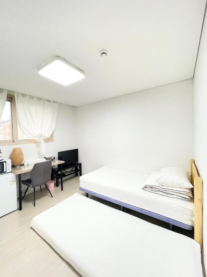 Airport Guesthouse Ko-In Инчон Экстерьер фото