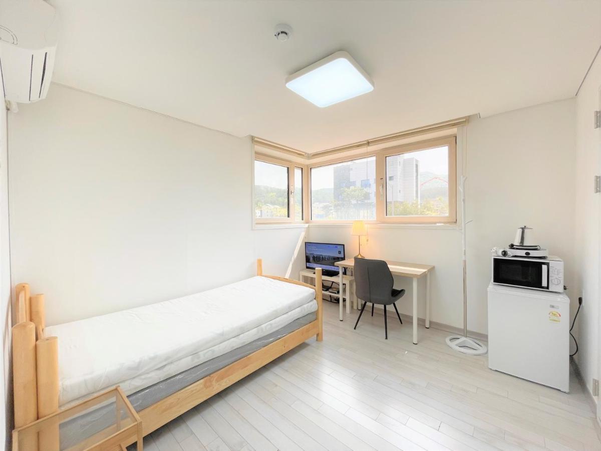 Airport Guesthouse Ko-In Инчон Экстерьер фото