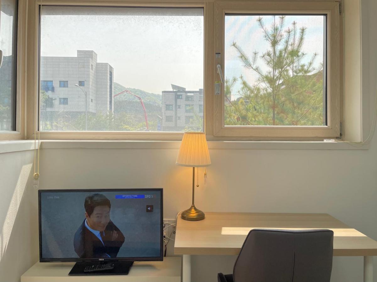 Airport Guesthouse Ko-In Инчон Экстерьер фото